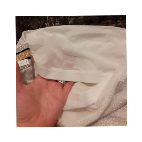 ❣NWT VS PINK TUBE TOP - Picture 2 of 8